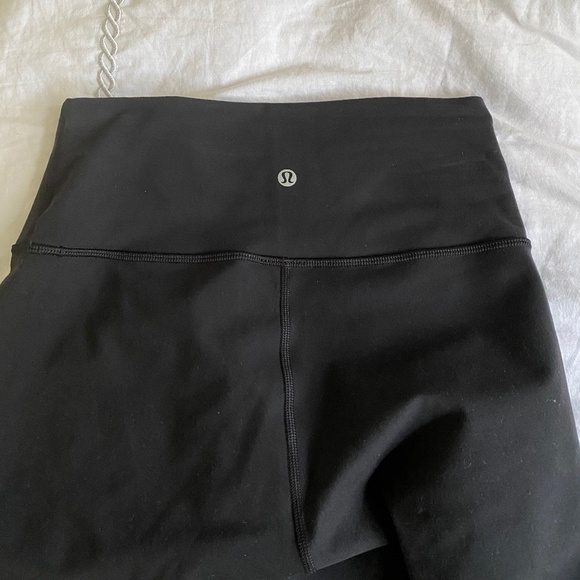 Lululemon Leggings size 8 - Picture 1 of 2